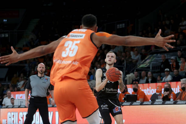 加强青训体 加强青训体